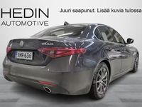 Käytetty Alfa Romeo Giulia Super 180 HP (132 kW) 2017 Harmaa Sedan