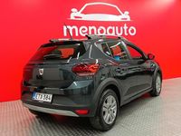 Käytetty Dacia Sandero Comfort 91 HP (66 kW) 2022 Harmaa Viistoperä