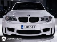 käytetty BMW 1M 1 SERIES M COUPE Coupé / Alcantara-verhoilu / Öhlins© / Flex-fuel / 570hv / Eisenman-putkisto / Rahoitus / Vaihto