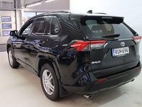Käytetty Toyota RAV4 Edition 176 HP (129 kW) 2021 Musta Katumaasturi