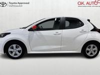 Käytetty Toyota Yaris Hybrid Active 116 HP (85 kW) 2022 Valkoinen Viistoperä