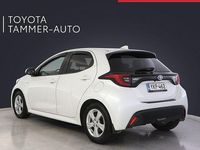 Käytetty Toyota Yaris Style 114 HP (83 kW) 2021 Valkoinen Viistoperä