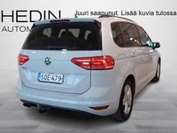 Käytetty VW Touran Comfortline 150 HP (110 kW) 2018 Valkoinen Tila-auto