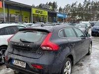 Käytetty Volvo V40 Business Edition 152 HP (111 kW) 2016 Viistoperä