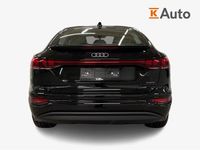 Uusi Audi Q6 Sportback e-tron S-Line 285 kW (388 HP) 2025 Musta Katumaasturi