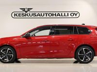 Käytetty Opel Astra Innovation 245 HP (180 kW) 2023 Punainen Farmari