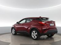 Käytetty Toyota C-HR Active 122 HP (89 kW) 2019 Katumaasturi