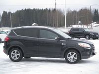 Käytetty Ford Kuga Titanium 140 HP (102 kW) 2012 Musta Katumaasturi