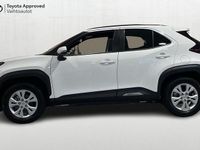 Käytetty Toyota Yaris Cross Edition 116 HP (85 kW) 2024 Valkoinen Katumaasturi