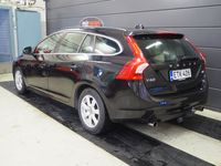 käytetty Volvo V60 T4 F KINETIC AUT, Täydellinen h-histori ja juuri huollettu, Jakopää 2019, Xenon, Vakkari, Isofix, On Call, Koukku,Tutkat