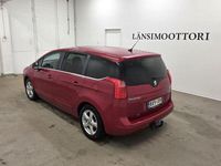 Käytetty Peugeot 5008 Premium 120 HP (88 kW) 2010 Tila-auto