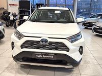 Käytetty Toyota RAV4 Edition 176 HP (129 kW) 2022 Valkoinen Katumaasturi