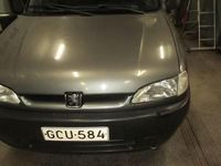 Käytetty Peugeot Partner 1998 Tila-auto