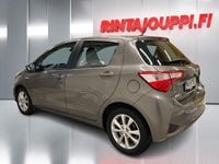 Käytetty Toyota Yaris Hybrid Active 101 HP (74 kW) 2019 Viistoperä