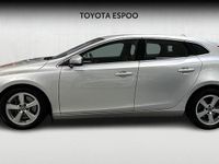 Käytetty Volvo V40 Momentum 122 HP (89 kW) 2016 Viistoperä