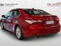 Käytetty Toyota Camry Business Edition 176 HP (129 kW) 2021 Punainen Sedan