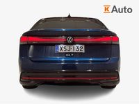 Käytetty VW ID.7 Pro 210 kW (286 HP) 2023 Sininen Viistoperä