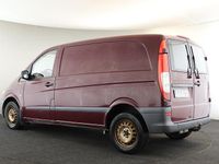 Käytetty Mercedes Vito 95 HP (69 kW) 2012 Punainen Van