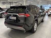 Käytetty Toyota RAV4 Active 176 HP (129 kW) 2021 Musta Katumaasturi