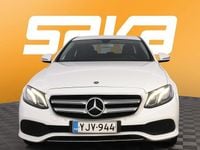 Käytetty Mercedes E200 Business 150 HP (110 kW) 2018 Sedan