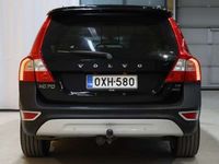 käytetty Volvo XC70 D5 AWD Summum aut - #Webasto #Vetokoukku #FourC #Ilmast.istuimet #Nahkasisusta