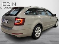 Käytetty Skoda Octavia Style 150 HP (110 kW) 2018 Ruskea Farmari