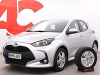 Käytetty Toyota Yaris Hybrid Active 116 HP (85 kW) 2023 Viistoperä