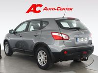 Käytetty Nissan Qashqai Acenta 117 HP (86 kW) 2012 Harmaa Katumaasturi