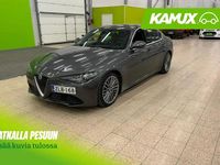 Käytetty Alfa Romeo Giulia Super 180 HP (132 kW) 2016 Hopea / harmaa Sedan