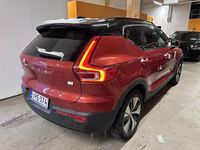 Käytetty Volvo XC40 Business Edition 211 HP (155 kW) 2022 Katumaasturi