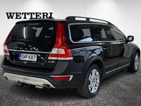Käytetty Volvo XC70 Momentum 181 HP (133 kW) 2015 Musta Katumaasturi