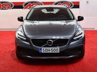 Käytetty Volvo V40 Dynamic 152 HP (111 kW) 2018 Harmaa Viistoperä