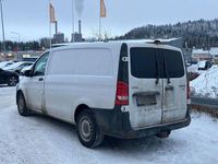 Käytetty Mercedes Vito 88 HP (64 kW) 2017 Van