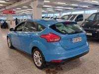 Käytetty Ford Focus Titanium 125 HP (91 kW) 2016 Sininen Viistoperä