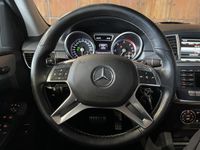 käytetty Mercedes ML350 BlueTec 4Matic Premium Business // Ilmajouset // ACC // Webasto // 360 // Navi // Panorama // Vetokoukku