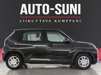 Käytetty Hyundai Inster 85 kW (116 HP) 2025 Musta Viistoperä