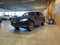 Käytetty VW Touareg R-line 262 HP (192 kW) 2017 Katumaasturi