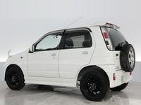 Käytetty Daihatsu Terios 64 HP (47 kW) 2007 Katumaasturi