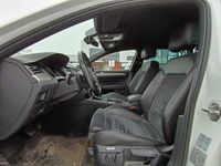 käytetty VW Passat Variant GTE Plug-In Hybrid 160kW DSG-aut | ACC | Vetokoukku | Lohkolämmitin | Nahat |