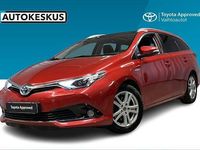 Käytetty Toyota Auris Touring Sports Style 99 HP (72 kW) 2017 Punainen Farmari