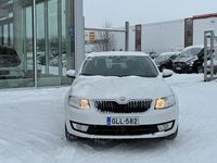 Käytetty Skoda Octavia Ambition 105 HP (77 kW) 2015 Viistoperä