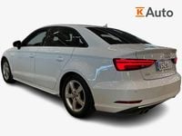 Käytetty Audi A3 Business 150 HP (110 kW) 2018 Valkoinen Sedan