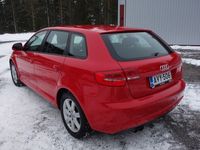 käytetty Audi A3 Sportback 1.4 TFSI 92kw S tronic Attraction. Rahoitus ilman käsirahaa! Jakoketjusarja juuri uusittu.