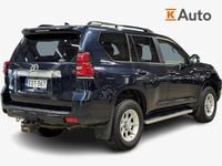 Käytetty Toyota Land Cruiser Active 177 HP (130 kW) 2018 Met. sininen Katumaasturi