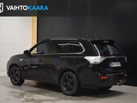 Käytetty Mitsubishi Outlander P-HEV Instyle 121 HP (88 kW) 2013 Farmari