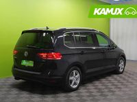 Käytetty VW Touran Highline 150 HP (110 kW) 2016 Musta Tila-auto