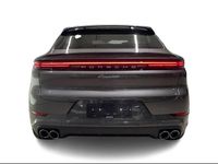 Uusi Porsche Cayenne 471 HP (346 kW) 2025 Harmaa Katumaasturi