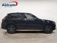 Käytetty Mercedes GLC300e Business 211 HP (155 kW) 2022 Musta Katumaasturi