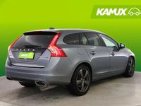Käytetty Volvo V60 Summum 163 HP (119 kW) 2016 Hopea / harmaa Farmari