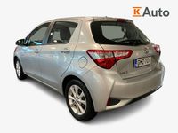 Käytetty Toyota Yaris Multidrive S 112 HP (82 kW) 2018 Hopea Viistoperä